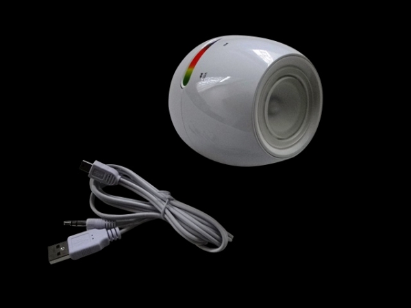 Sompex D-Light-Speaker LED Tischlampe Tischleuchte Lampe Metall Weiß NEU!